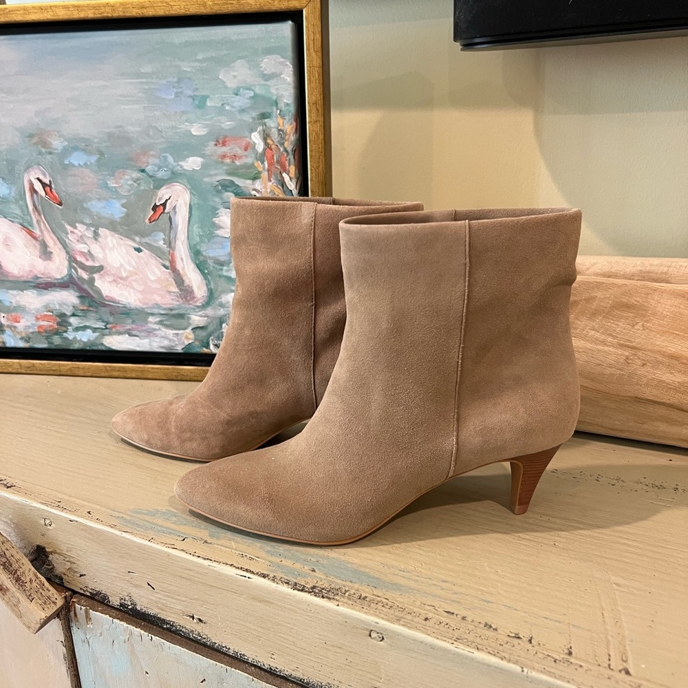 Dolce Vita taupe suede booties.  Worn once! Size 8